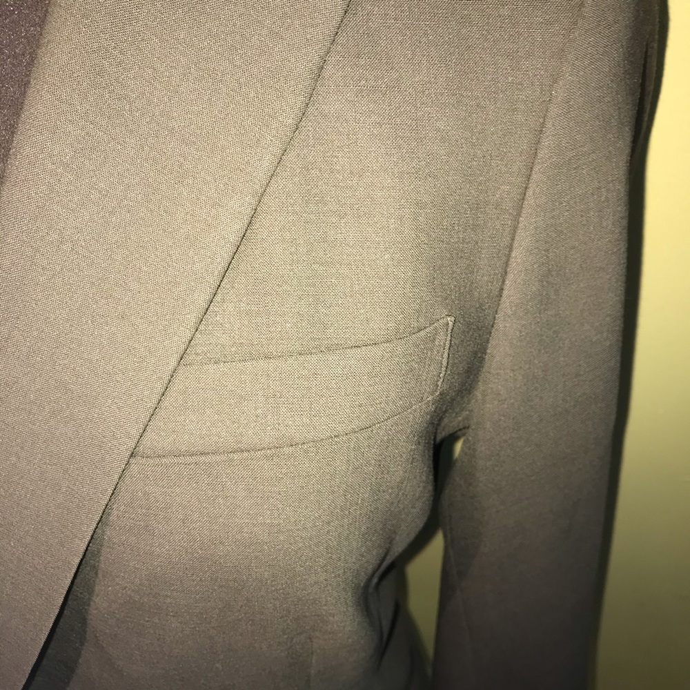 👜HOLT RENFREW Blazer👜 - Picture 6 of 10